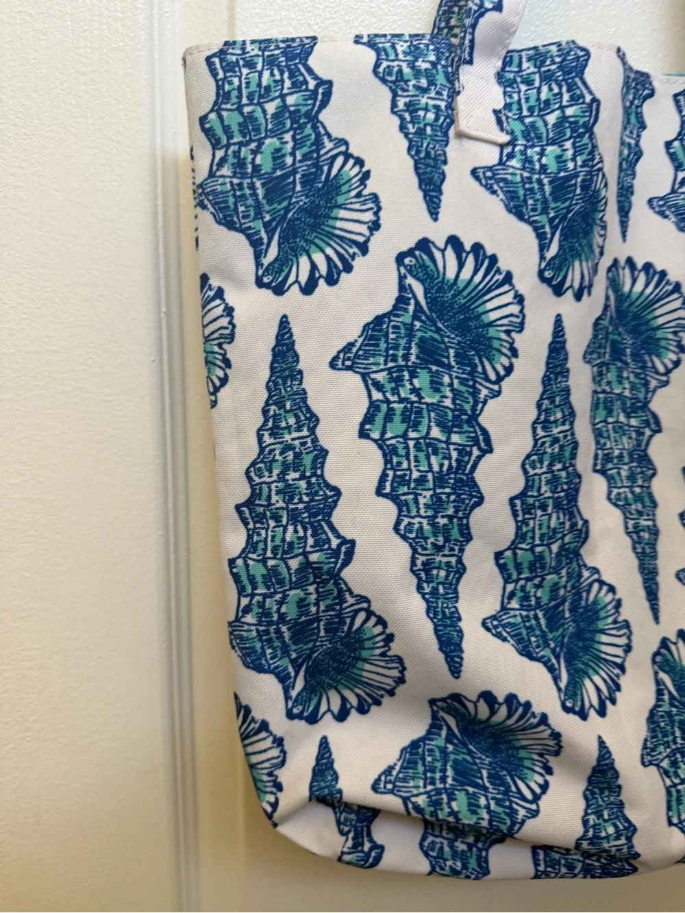 Lilly Pulitzer white blue